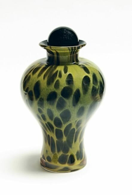 Green Crystal Urn